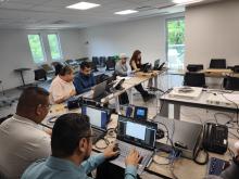 Grupo capacitado en telefonía IP